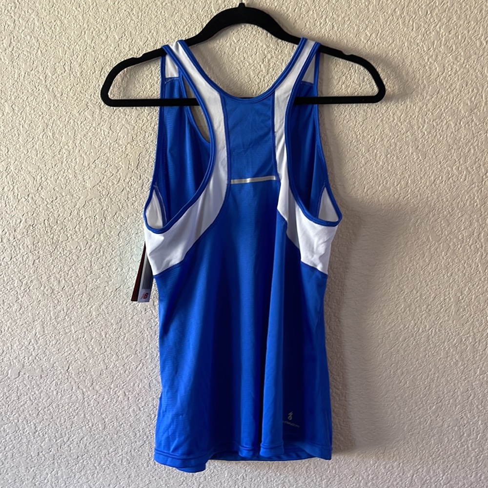 Workout tank top - Picture 2 of 3